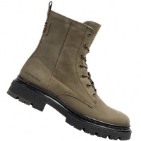 G-STAR RAW KAFEY Lace Women Nubuck Boots 2141 021808 OLV: Цвет: https://www.sportspar.com/g-star-raw-kafey-lace-women-nubuck-boots-2141-021808-olv
Brand: G-STAR RAW Upper material: leather (nubuck leather), textile Inner material: leather, textile Sole: rubber Brand logos at tongue, leg, back, exterior and sole Made in Portugal classic lace closure Zipper on the inside Upper made of high quality leather subtle block heel non-slip profile sole for safe traction High-cut, leg ends above the ankle Removable, cushioning insole ensures good wearing comfort and additional support classic design a pull tab on the back of leg stabilized heel area pleasant wearing comfort NEW, with box &amp; original packaging