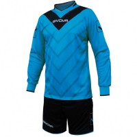 Givova Football Kit Keeper's Jersey with Short Kit Sanchez light blue / black: Цвет: Brand: Givova Material: 100% polyester Brand logo processed under the neckline, both sleeves and both trouser legs V-neck breathable material Integrated protective pads in the elbow and hip areas elastic cuffs, trouser leg cuffs and hem Comfortable fit pleasant wearing comfort NEW, with label &amp; original packaging
https://www.sportspar.com/givova-football-kit-keeper-s-jersey-with-short-kit-sanchez-light-blue/black