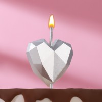 Свеча в торт "Сердце" грани, 9х3,5 см, на шпажке МИКС: 