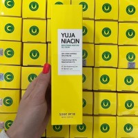 Крем для лица: Цвет: 100мл
Крем-гель для выравнивания тона Some By Mi Yuja Niacin Brightening Moisture Gel Cream насыщает кожу витаминами, придает естественное сияние, осветляет нежелательную пигментацию, веснушки и постакне. Успокаивает воспаления и снимает покраснения, отлично увлажняет кожу и тонизирует. Содержит 90% экстракта юдзу, ниацинамид, арбутин и комплекс центеллы азиатской
