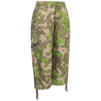Timberland Women Outdoor Camo Capri Shorts 32451-393: Цвет: https://www.sportspar.com/timberland-women-outdoor-camo-capri-shorts-32451-393
Brand: Timberland Brand logo on the watch pocket Bag and right back pocket Material: 73% cotton, 27% nylon Pocket lining: 65% polyester, 35% cotton with belt loops adjustable with internal drawstring Button and zipper 5-pocket design a small watch pocket two open side pockets two open back pockets a small side pocket on the right trouser leg 3/4 trouser leg length adjustable trouser leg cuffs with drawstring pleasant wearing comfort NEW, with label &amp; original packaging