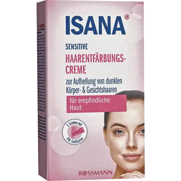 ISANA Haarentfrbungscreme: Цвет: Produktbeschreibung und details zur Aufhellung von dunklen Krper ampamp Gesichtshaaren fr empfindliche Haut Hautvertrglichkeit dermatologisch getestet angenehmer Duft Vegan diese Rezeptur ist zu   ohne Mikroplastik Kontaktdaten Dirk Rossmann GmbH Isernhgener Strae   Burgwedel wwwrossmannde Testurteile Qualittssiegel ampamp Verbandszeichen Anwendung und Gebrauch Zum Bleichen von Haaren an Beinen Krper und im Gesicht DIe Creme entfrbt feine Hrchen im Gesicht und am Krper wodurch sie nahezu unsichtbar erscheinen Besonders geeignet wenn die Haare zu kurz zum Enthaaren sind Vor der Anwendung sollte die Haut mit kaltem Wasser gereinigt sein ebenso drfen vor der Anwendung keine anderen Pflegeprodukte genutzt werden Benutzen Sie den beiliegenden Spatel vermischen Sie die Basis Creme mit der Aktivator Creme im gleichem Verhltnis in dem beiliegenden Mixschlchen miteinander bis sich die Creme in einem einheitlichen Lilaton verfrbt Verteilen Sie die Creme auf die zu bleichende Stelle und decken Sie alle Haare gleichmig ab Die Einwirkzeit ist vom Hauttyp abhngig Die Creme zunchst fr  Minuten im Gesicht bzw  Minuten auf dem Krper einwirken lassen Anschlieend das Ergebnis mit Hilfe des Spatels an einer kleinen Stelle testen Wenn die Haare noch nicht Hell genug sind sollte die Creme noch eine kurze Zeit weiter einwirken Bitte beachten Die Creme sollte im Gesicht nicht lnger als insgesamt  Minuten und auf dem Krper nicht lnger als insgesamt  Minuten einwirken Mglicherweise sind die Haare nach einer Anwendung noch nicht hell genug sodass eine zweite Anwendung erforderlich wird Diese sollte jedoch erst frhstens nach  Stunden erfolgen Whrend der Anwendung kann es zu Hautrtungen kommen welche in der Regel nach kurzer Zeit wieder verschwinden Sollte whrend des Bleichens starke Hautirritationen ein Jucken oder allergische Reaktionen entstehen entfernen Sie die Creme nach der Anwendung mit reichlich kaltem Wasser ab und trocknen Sie die Haut sanft ab Spatel und Mixschlchen nach jeder Anwendung reinigen Tuben wieder gut verschlieen und an einem khlen und trockenen Ort lagern Inhaltsstoffe Basis Aqua Cetearyl Alcohol Isopropyl Mystritate Hydrogen Peroxide Prunus Amygladus Dulcis Oil Ceteareth Glycerin Stearic Acid Chamomilla Recutita Flower Extract Bisabolol Tocopherol Glycine Soja Oil Cetyl Alcohol Myristyl Alcohol Stearyl ALcohol Phosphoric Acid OCresolphthalein Alcohol Denat Parfum Aktivator Aqua Cetearyl Alcohol Isopropyl Mystritate Prunus Amygdalus Dulcis Oil Glycerin Glyceryl Stearate Chamomilla Recutita Flower Extract Bisabolol Tocopherol Glycine Soja Oil Sodium Cetearyl Sulfate Ammonium Hydroxide Sodium Carbonate Parfum Warnhinweise und wichtige Hinweise Warnhinweise Vor jeder Anwendung sollte die Hautreaktion an einer kleinen Stelle getestet werden Wenn nach  Stunden keine Nebenwirkung zu sehen ist kann mit dem Haarbleichen begonnen werden Bei diesem Produkt knnte es mglicherweise zur temporren Atfhellung der Haut kommen dieser Effekt verschwindet aber nach ein paar Stunden wieder Mit diesem Produkt knnen SIe Haare auf den Beinen Armen Unterarmen Bikinizone Oberlippe Wangen und Kinn bleichen Wenden sie die Haarbleichcreme NICHT auf dem Kopf Augen Augenbrauen Nase Ohren Brust Brustwarzen im Genital und Analbereich sowie auf Wunden fleckiger rissiger gereizter oder verbannter Haut an oder Haut die nach einer vorherigen Haarbleichung schon einmal Hautirritationen hervorgerufen hat Vermeiden SIe eine Sonnenbad Schwimmen oder die Nutzung von Deos oder anderen alkoholbasierten oder parfmierten Produkten fr  Stunden vor und nach der Anwendung Es sollten immer  Stunden zwischen zwei Haarbleichungen liegen Enthlt Wasserstoffperoxid Kontakt mit den Augen vermeiden Sofort Augen splen falls das Erzeugnis mit den Augen in Berhrung gekommen ist Auer Reichweite von Kindern aufbewahren Nicht einnehmen Bei Verschlucken direkt einen Arzt aufsuchen und die Verpackung vorzeigen
https://www.rossmann.de/de/pflege-und-duft-isana-haarentfaerbungscreme/p/4305615609645