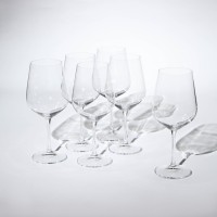 Набор бокалов для вина Strix, 580 мл, 6 шт: Цвет: Набор бокалов для вина Strix является прекрасным дополнением к любому столу. Бокалы выполнены из высококачественного стекла, что обеспечивает не только красивый внешний вид, но и удобство в использовании. Прозрачное стекло позволяет насладиться насыщенным цветом напитка, полностью оценить тонкий аромат и изысканный вкус.</p>Набор бокалов для вина Strix является оригинальным и изысканным подарком для ценителей винного дела. Он придется по вкусу и любителям вечеринок, и тем, кто любит проводить время в уютной обстановке дома. Бокалы очень практичны и легки в уходе, поэтому будут служить вам в течение многих лет.</p>
: CRYSTAL BOHEMIA
