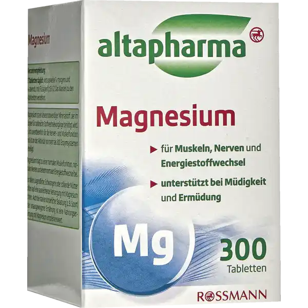 altapharma Magnesium: Цвет: Produktbeschreibung und details altapharma Magnesium fr Muskeln Nerven und Energiestoffwechsel untersttzt bei Mdigkeit und Ermdung Kontaktdaten Dirk Rossmann GmbH Isernhgener Strae   Burgwedel wwwrossmannde       Zutaten Magnesiumcarbonat Fllstoffe mikrokristalline Cellulose und Natriumcarboxymethylcellulose Trennmittel Magnesiumsalze der Speisefettsuren Nhrwerte Durchschnittliche Nhrwertangaben pro  Portion pro  g pro Tagesdosis  Tabletten Energie  kj   kcal  kj   kcal Fett amplt  g amplt  g davon  gesttigte Fettsuren amplt  g  g Kohlenhydrate  g  g davon  Zucker  g  g Eiwei  g  g Salz amplt  g  g NRV Magnesium  mg   Anwendung und Gebrauch  Tabletten tglich vorzugsweise  morgens und  abends mit Flssigkeit zB  Glas Wasser zu den Mahlzeiten verzehren Gebrauch Aufbewahrung und Verwendung Aufbewahrungs und Verwendungsbedingungen Bitte auerhalb der Reichweite von kleinen Kindern aufbewahren Trocken vor Wrme und Licht geschtzt aufbewahren Warnhinweise und wichtige Hinweise Warnhinweise Der gleichzeitige Verzehr von Lebensmitteln mit Magnesiumzusatz kann abfhrend wirken
https://www.rossmann.de/de/gesundheit-altapharma-magnesium/p/4305615619385