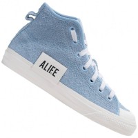 adidas Originals x Alife Nizza HI Sneakers GW5325: Цвет: Brand: adidas Upper material: leather (suede) Inner material: textile Sole: rubber Brand logo on the tongue and sole Closure: shoelaces Patch with "ALIFE" lettering on the outside Cut: mid-cut Sneakers Pull-on tab on the heel for easier entry Upper made of high quality suede reinforced toe area pleasant wearing comfort NEW, with box &amp; original packaging
https://www.sportspar.com/adidas-originals-x-alife-nizza-hi-sneakers-gw5325