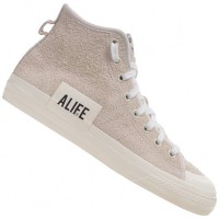 adidas Originals x Alife Nizza HI Sneakers GX8140: Цвет: Brand: adidas Upper material: leather (suede) Inner material: textile Sole: rubber Brand logo on the tongue and sole Closure: shoelaces Patch with "ALIFE" lettering on the outside Cut: mid-cut Sneakers Pull-on tab on the heel for easier entry Upper made of high quality suede reinforced toe area reflective details pleasant wearing comfort NEW, with box &amp; original packaging
https://www.sportspar.com/adidas-originals-x-alife-nizza-hi-sneakers-gx8140