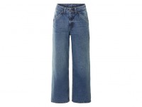 Damen Jeans, Wide Leg, hohe Leibh?he: Цвет: Beschreibung
Farbe: dunkelblau, hellblau
Passform: Wide Leg
Merkmal: hohe Leibh?he
? Mit abgeschr?gten Taschen vorn
? Angenehmer Tragekomfort durch reine Baumwolle
? Wir unterst?tzen den nachhaltigen Baumwollanbau in Afrika
esmara® Damen Jeans, Wide Leg, hohe Leibh?he
Eigenschaften
Wide Leg
Wir unterst?tzen den nachhaltigen Baumwollanbau in Afrika
Angenehmer Tragekomfort durch reine Baumwolle
Mit abgeschr?gten Taschen vorn und aufgesetzten Ges??taschen
Mit hochwertigem, recyceltem YKK-Markenrei?verschluss
Weites Bein mit hoher Leibh?he
Produktmerkmale
Farbe: dunkelblau, hellblau
Muster: -
Detail: mit abgeschr?gten Taschen vorn und aufgesetzten Ges??taschen
Passform: Wide Leg
Schnitt: weites Bein
Leibh?he: hohe Leibh?he
L?nge: regul?r
Material: 100 % Baumwolle
Pflegehinweis: waschen bei max. 40 °C
nicht bleichen
schonende Trocknung im W?schetrockner bei max. 60 °C
b?geln bis 150 °C (Stufe 2). Dampfb?geleisen kann verwendet werden
nicht trockenreinigen
Gr??e: 34 - 46
Meine Lidl-Gr??e – so einfach gehts
Deine Gr??e findest du in der Lidl-Gr??entabelle.
OEKO-TEX® STANDARD 100
Gepr?ft auf Schadstoffe
Zertifizierungsnummer: 24.HBD.22716 Hohenstein HTTI
STANDARD 100 by OEKO-TEX® ist die weltweit bekannteste, unabh?ngige Zertifizierung schadstoffgepr?fter Textil- und Lederprodukte aller Art – vom Garn und den Stoffen bis hin zum gebrauchsfertigen Artikel. Das Label best?tigt, dass ein Textil- oder Lederprodukt auf mehr als 300 Schadstoffe gepr?ft wurde.
Cotton made in Africa
Wir unterst?tzen den nachhaltigen Baumwollanbau in Afrika
Mit dem Kauf dieses Produkts leistest Du einen wichtigen Beitrag zur Zukunft Afrikas uns zum Schutz der Umwelt. Du unterst?tzt die Initiative Cotton made in Africa dabei, die Lebensbedingungen afrikanischer Kleinb?uerinnen und Kleinbauern und ihrer Familien zu verbessern und die Umwelt zu sch?tzen.
Mehr unter: cottonmadeinafrica.org/massbalance
Eine Initiative der AID BX TRADE FOUNDATION
Hohenstein
Das passt perfekt
Das Pr?finstitut HOHENSTEIN f?hrt seit rund 60 Jahren Reihenmessungen und Studien zur Erfassung der K?rperma?e durch. Mit Nutzung der 3-D-Bodyscannertechnologie werden die realen K?rperformen visualisiert und in verl?ssliche Gr??entabellen umgerechnet. Passform Guide
Wide Leg
Die Wide Leg Jeans ist eine trendbewusste Interpretation aus den 90er Jahren. Sie liegt an der H?fte und am Po eng an und ist ab dem Oberschenkel weit geschnitten.
Diese Jeans hat eine hohe Leibh?he und ist somit taillennah geschnitten. Details zur Produktsicherheit
Verantwortliche Person f?r die EU
Verantwortlich f?r dieses Produkt ist der in der EU ans?ssige Wirtschaftsakteur:
Bay City Textilhandels GmbH
An'n Slagboom 7
22848 Norderstedt
GERMANY
- Bewertungen4/5(68)
