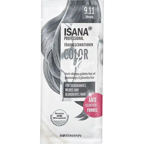 ISANA ColorCare Tnungsconditioner  Silbergrau: Цвет: Produktbeschreibung und details Der Tnungsconditioner Silbergrau ist speziell auf die Bedrfnisse von silbergrau gefrbtem und blondiertem Haar abgestimmt Die Farbe wird aufgefrischt und erstrahlt in khlem Silberglanz Er verleiht dem Haar ein seidiges Gefhl fr Brillanz und Geschmeidigkeit Die AntiGelbstich Formel entzieht dem Haar unerwnschten Gelbstich der bei Blondierung oder Coloration entstehen kann Diese Rezeptur ist zu  ohne Mikroplastik Kontaktdaten Dirk Rossmann GmfH Isernhgener Str   Burgwedel wwwrossmannde   UrsprungslandHerkunftsort Deutschland Testurteile Qualittssiegel ampamp Verbandszeichen Anwendung und Gebrauch Nach der Haarwsche Conditioner auf die Hand geben und vom Ansatz bis in die Spitzen in das handtuchtrockene Haar einmassieren Je nach gewnschter Intensitt  Minuten einwirken lassen und anschlieend grndlich mit lauwarmem Wasser aussplen bis das Wasser klar ist  fertig Mgliche leichte Frbung der Gesichtshaut sofort mit Wasser und Seife entfernen Falls das Produkt mit anderen Materialien z B Textilien sanitre Anlagen in Kontakt kommen sollte bitte sofort grndlich reinigen Besonders gut geeignet fr die Auffrischung und Nachpflege in Kombination mit unserer dauerhaften Haarfarbe Isana Professional ColorCare Silbergrau Inhaltsstoffe Aqua Cetearyl Alcohol Phenoxyethanol Quaternium Steartrimonium Chloride Panthenol Propylene Glycol Olea Europaea Fruit Oil Parfum Cetyl Palmitate Stearamidopropyl Dimethylamine Isopropyl Alcohol Citric Acid Ethylhexylglycerin CI  HC Blue No  Linalool Limonene Acid Red  Warnhinweise und wichtige Hinweise Warnhinweise Haarfrbemittel knnen schwere allergische Reaktionen hervorrufen Bitte folgende Hinweise lesen und beachten Diese Produkt ist nicht fr Personen unter  Jahren bestimmt Temporre Ttowierungen mit quotschwarzem Henna knnen das Allergierisiko erhhen Frben Sie Ihr Haar nicht wenn Sie einen Ausschlag im Gesicht haben oder wenn Ihre Kopfhaut empfindlich gereizt oder verletzt ist wenn Sie schon einmal nach dem Frben Ihrer Haare eine Reaktion festgestellt haben wenn eine temporre Ttowierung mit quotschwarzem Hennaquot bei Ihnen schon einmal eine Reaktion verursacht hat Einmalanwendung eventuelle Conditionerreste nicht aufbewahren
https://www.rossmann.de/de/pflege-und-duft-isana-color2care-toenungsconditioner-911-silbergrau/p/4305615831060