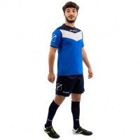 Givova Kit Campo Set Jersey + Shorts medium blue / navy: Цвет: Manufacturer: Givova Materials: 100%polyester Mesh panels Manufacturer logo processed on the middle of the chest and the right pant leg Jersey + Shorts Breathable Short sleeve Colored sleeves High wearing comfort and optimal fit New, with tags &amp; original packaging
https://www.sportspar.com/givova-kit-campo-set-jersey-shorts-medium-blue/navy