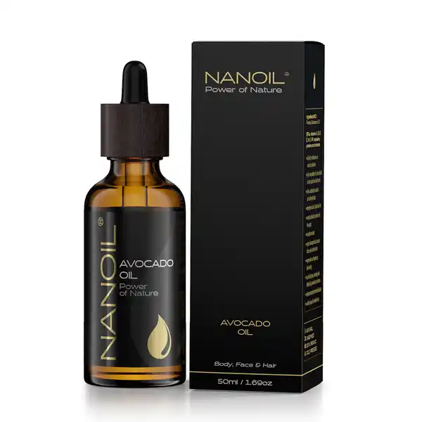 NANOIL Avocadol: Цвет: Produktbeschreibung und details NANOIL Avocadol  natrliche Kraft des Vitaminelixiers fr Ihre Schnheit Nanoil Avocadol ist die hochwertige natrliche Essenz aus dem Fruchtfleisch der Avocado Das naturreine kaltgepresste nicht raffinierte organische l enthlt sieben Vitamine A B D E H K und PP wertvolle ungesttigte OmegaSuren Pflanzensterine und BetaKarotin Wie wirkt Nanoil Avocadol ist ideal fr das Gesicht und die Haare spendet Feuchtigkeit und nhrt ergnzt die Lipidbarriere der Haut wirkt antibakteriell antiseptisch und virenhemmend strkt die Haarwurzeln und hemmt den Haarausfall ist eine Quelle von Antioxidationsmitteln hat AntiAgingEigenschaften reduziert die Falten glttet die Haut und macht sie elastisch entfernt die Verfrbungen regeneriert die Haare verleiht ihnen mehr Glanz und glttet behandelt die Haut und beschleunigt die Wundheilung bewltigt Hautprobleme wie Ekzem oder Schuppenflechte strkt die natrliche Schutzschicht der Haut kaltgepresst naturbelassen organisch und vegan  organisches kaltgepresstes nicht raffiniertes Avocadol fr Haar Krper Gesicht und Ngel schwerelose natrliche Formel naturreines Avocadol mit dem EcocertSiegel im Inhalt vielseitiges Kosmetikprodukt Reichtum an ungesttigten Fettsuren Vitaminen Proteinen Mineralien und Squalan richtig bei trockenen matten ausfallenden schwachen aufgeblhten oder schuppigen Haaren ideal fr trockene empfindliche reife Haut mit Verfrbungen und Falten Hilfe bei Ekzem oder Schuppenflechte Kontaktdaten Trendmarkt Limited spk Chmielna   Warszawa Polska wwwnanoilde UrsprungslandHerkunftsort Polen Anwendung und Gebrauch Natrliche le sind vielseitige Kosmetikprodukte deswegen gibt es keine Beschrnkungen wenn es um die Anwendungsweise der Nanoil Kosmetikle geht  KRPERPFLEGE  das l zwischen den Hnden erwrmen und in die feuchte Haut nach dem Bad einmassieren das l mit einer Krperlotion oder einem Peeling mischen  GESICHTSPFLEGE  das l direkt auf die Haut wie ein Serum auftragen oder es mit Cremes den Masken oder Peelings mischen  HAARPFLEGE  das l als eine intensive MinutenBehandlung fr die Haare und die Kopfhaut anwenden das l mit verschiedenen Haarpflegeprodukten mischen  MASSAGE  das l zwischen den Hnden erwrmen und auf trockene Haut auftragen Gewhlte Krperteile massieren  BAD   ml l ins Badewasser geben oder ein Hand und Fubad hnlich vorbereiten  ABSCHMINKEN  das l auf das Gesicht auftragen und einmassieren bis das Makeup sich lst Das l mithilfe eines feuchten Tuchs entfernen  NAGELPFLEGE  das l tglich in die Nagelplatte einmassieren  BARTPFLEGE  ein paar Tropfen l in den Bart regelmig einmassieren Gebrauch Aufbewahrung und Verwendung Aufbewahrungs und Verwendungsbedingungen An einem trockenen khlen Ort lagern und vor direkter Sonneneinstrahlung schtzen Inhaltsstoffe Persea Gratissima Oil Warnhinweise und wichtige Hinweise Warnhinweise Bei Augenkontakt die Augen mit Wasser splen Darf nicht in die Hnde von Kindern gelangen
https://www.rossmann.de/de/pflege-und-duft-nanoil-avocadooel/p/5905669547130