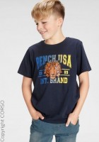 Лавка Принт на футболке спереди: Цвет: TShirt von Bench fr Jungen Mit groem Logodruck vorn Normale Passform Obermaterial  Baumwolle NGr
Artikelfarbe: marine
Marke: Bench
Sortiment: Ki. T-Shirt
: Normalgren
https://corso.de/kinder/c43769950-4220-t-shirt-front-print.html