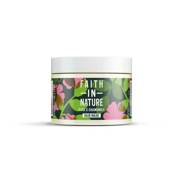 Faith in Nature Haarmaske Rose & Kamille: Цвет: Produktbeschreibung und details Seit  glauben sie an die Kraft der Natur und daran diese kologisch schonend zu nutzen Ihre Produkte verwenden wirkungsvolle Inhaltsstoffe von hchster Qualitt und natrlichen Ursprungs die ohne Tierversuche und mit  natrlichem Duft hergestellt werden Diese tief restaurierende Haarmaske besteht aus therischen len aus Hagebutten und Kamille um das Gleichgewicht zwischen Haar und Kopfhaut zu verbessern Kontaktdaten Faith in Nature Ltd  Pembroke House Dublin DO EK IE wwwfaithinnaturecouk UrsprungslandHerkunftsort England Testurteile Qualittssiegel ampamp Verbandszeichen Anwendung und Gebrauch Shampoonieren Sie Ihre Haare wie gewohnt Tragen Sie die Haarmaske auf das nasse Haar auf und lassen Sie es  bis  Minuten einwirken Mit warmem Wasser absplen um entwirrtes gepflegtes Haar zu erhalten Inhaltsstoffe Aqua Water Cetearyl alcohol Glycerin Rosa canina fruit oil Chamomilla recutita matricaria flower extract Cocos nucifera coconut oil Butyrospermum parkii shea butter Parfum Fragrance Xanthan gum Cetrimonium chloride Sodium benzoate Potassium sorbate Alcohol Citric acid Citronellol Geraniol Rein pflanzlich Biozertifiziert Bio zertifiziert ampamp ethisch gehandelt Warnhinweise und wichtige Hinweise Warnhinweise Bei Augenkontakt grndlich mit Wasser aussplen Im Fall von Hautirritationen Anwendung beenden Auer Reichweite von Kindern aufbewahren
https://www.rossmann.de/de/pflege-und-duft-faith-in-nature-haarmaske-rose-und-kamille/p/0708002305788