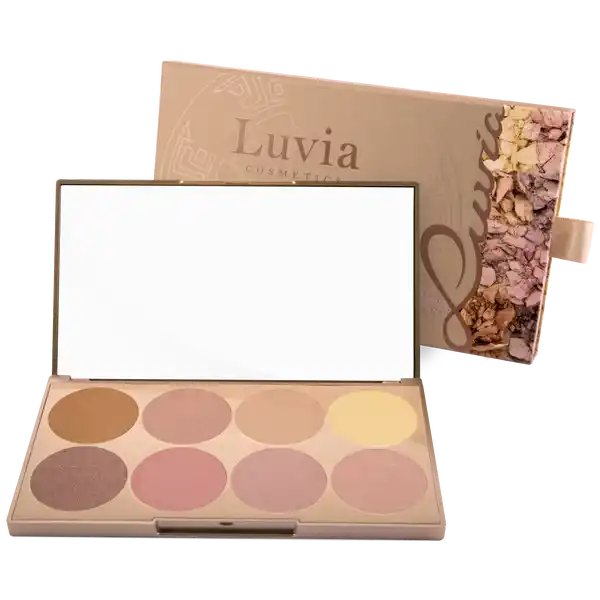 Luvia Cosmetics Prime Glow Palette - Essential Highlighter Shades Vol.1: Цвет: Produktbeschreibung und details Die Prime Glow Palette  Essential Highlighter Shades Vol von Luvia Cosmetics vereint gleich  vegane Highlighter Nuancen die schner nicht sein knnen von khl bis war von gold bis rose bietet die Highlighter Palette eine Auswahl an unterschiedlich changierende Nuancen passend fr helle bis dunkle Hauttypen Die besonders cremige und samtweiche Textur berzeugt bei jedem Auftragen whrend ultrafeine SchimmerPigmente brillant das Licht reflektieren  und samt verfhrerischem Rosenduft langanhaltend frische Farbergebnisse versprechen vegan ampamp tierversuchsfrei Kontaktdaten Vico GmbH Rtgenstrae   Reinbek UrsprungslandHerkunftsort China Inhaltsstoffe INGREDIENTS INGRDIENTS FOR THE COLORS H H H H H H H H TALC MICA PETROLATUM PARAFFINUM LIQUIDUM MINERAL OIL POLYISOBUTENE METHYLPARABEN PROPYLPARABEN TOCOPHERYL ACETATE PARFUM FRAGRANCE TOCOPHEROL  All Shades May Contain Toutes les couleurs peuvent contenir CI  IRON OXIDES CI  IRON OXIDES CI  IRON OXIDES CI  TITANIUM DIOXIDE
https://www.rossmann.de/de/make-up-luvia-cosmetics-prime-glow-palette---essential-highlighter-shades-vol1/p/4260376611101