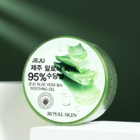 Многофункциональный гель для лица и тела с 95% содержанием Aloe Royal Skin, 300 мл: Цвет: Гель для лица и тела Aloe Royal Skin подходит для чувствительной кожи. Содержит в составе сок алоэ вера, выращенного на экологически чистом острове Чечжу и гиалуроновую кислоту. Эти компоненты интенсивно увлажняют, освежают и успокаивают кожу.
Средство моментально устраняет сухость, стянутость, снимает раздражения и успокаивает солнечные ожоги. Быстро впитывается и не оставляет ощущения липкости.
Способ применения: нанесите достаточное количество геля на очищенное лицо или тело, лёгкими похлопывающими движениями распределить по коже.
Корейская косметика безопасна для здоровья и окружающей среды, не содержит химических примесей.
Торговая марка: Skin
Страна: Корея
