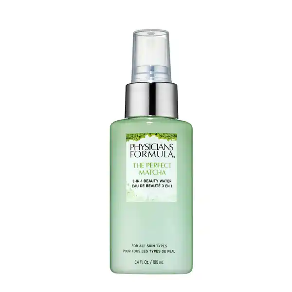 Physicians Formula The Peferct Matcha Beauty Water: Цвет: Produktbeschreibung und details Hallo BeautySuperfood Das Beauty Water mit MatchaGrntee klrt die Haut versorgt sie mit Feuchtigkeit und fixiert das Makeup Reich an Antioxidantien ist das gemahlene Grnteepulver Matcha ein Superfood fr die Haut macht sie geschmeidig weich und beugt Hautalterung vor Das Spray ergnzt durch seine beruhigende Wirkung die tgliche Hautroutine perfekt eignet sich aber auch wunderbar als Erfrischung und FeuchtigkeitsGarant fr zwischendurch Der angenehm leichte Geruch nach Grntee Bambus ampamp Lotus macht mde Haut wieder munter Whrend Matcha antioxidativ ist wirken Bambussprossen regenerierend und LotusExtrakt porenverfeinernd dermatologisch getestet klinisch getestet Kontaktdaten Markwins Beauty Brands Montornes Del Valles ES  Inhaltsstoffe AQUA BUTYLENE GLYCOL PARFUM PENTYLENE GLYCOL SILICA DIMETHYL SILYLATE BETAINE PHENOXYETHANOL CAPRYLYL GLYCOL ETHYLHEXYLGLYCERIN HEXYLENE GLYCOL PPGBUTETH PEG HYDROGENATED CASTOR OIL MAGNESIUM SULFATE PHYLLOSTACHYS EDULIS SHOOT WATER SODIUM CITRATE CELLULOSE GUM CITRIC ACID CAMELLIA SINENSIS LEAF NELUMBO NUCIFERA FLOWER EXTRACT LACTIC ACID SODIUM BENZOATE POTASSIUM SORBATE MALTODEXTRIN CI  CI
https://www.rossmann.de/de/pflege-und-duft-physicians-formula-the-peferct-matcha-beauty-water/p/0044386120501