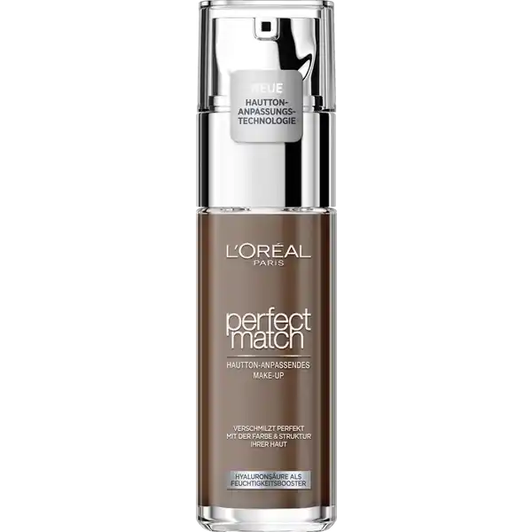 LOral Paris Perfect Match MakeUp N Cafe Profond: Цвет: Produktbeschreibung und details Das Perfect Match Makeup von LOral Paris ist Pflege Schutz und Foundation in einem Das flssige Makeup zaubert einen ebenmigen und natrlichen Teint im optimalen Farbton Zustzlich pflegt und schtzt die Formel mit Hyaluron und Aloe Vera die Haut und verbessert das Hautbild Dank der innovativen MicroMatchTechnologie der Foundation verschmilzt die ultraleichte Textur mit der Haut Die Foundation optimiert optisch sowohl den Hautton als auch die Hautstruktur Das feuchtigkeitsspendende Makeup von LOral Paris fhlt sich wunderbar geschmeidig an und passt sich Ihrem Hautunterton an  fr einen absolut natrlich und ebenmig wirkenden Teint ohne Maskeneffekt Kontaktdaten LORAL Deutschland GmbH  Geschftsbereich LOral Paris Johannstrae   Dsseldorf UrsprungslandHerkunftsort Frankreich Anwendung und Gebrauch Einen Tropfen LOral Paris Perfect Match Makeup von innen nach auen gleichmig auf das Gesicht auftragen Erst mit einer kleinen Menge der Foundation beginnen etwa  Tropfen bei Bedarf  z B wenn die Menge nicht fr eine gleichmige Schicht ausreicht oder um die Deckkraft aufzubauen  noch etwas mehr von der Foundation verwenden Damit das Gesamtergebnis natrlich wirkt die Foundation anschlieend gut verblenden Gebrauch Aufbewahrung und Verwendung Aufbewahrungs und Verwendungsbedingungen Khl und trocken lagern Inhaltsstoffe AQUA  WATER  DIMETHICONE  ISODODECANE  CYCLOHEXASILOXANE  GLYCERIN  PEG DIMETHICONE  METHYL METHACRYLATE CROSSPOLYMER  BUTYLENE GLYCOL  PENTYLENE GLYCOL  SYNTHETIC FLUORPHLOGOPITE  DISTEARDIMONIUM HECTORITE  HYDROXYETHYLPIPERAZINE ETHANE SULFONIC ACID  CETYL PEGPPG DIMETHICONE  SODIUM CHLORIDE  POLYGLYCERYL ISOSTEARATE  HEXYL LAURATE  CAPRYLYL GLYCOL  PHENOXYETHANOL  DISODIUM STEAROYL GLUTAMATE  TOCOPHEROL  PANTHENOL  ALUMINUM HYDROXIDE  HYDROXYETHYL UREA  ALOE BARBADENSIS LEAF JUICE POWDER  SODIUM HYALURONATE  SILICA  TIN OXIDE  PENTAERYTHRITYL TETRADITBUTYL HYDROXYHYDROCINNAMATE   MAY CONTAIN CI   TITANIUM DIOXIDE  CI  CI  CI   IRON OXIDES  MICA  CI   CHROMIUM OXIDE GREENS  CI   ULTRAMARINES FIL Z
https://www.rossmann.de/de/make-up-loreal-paris-perfect-match-make-up-11n-cafe-profond/p/3600523611959