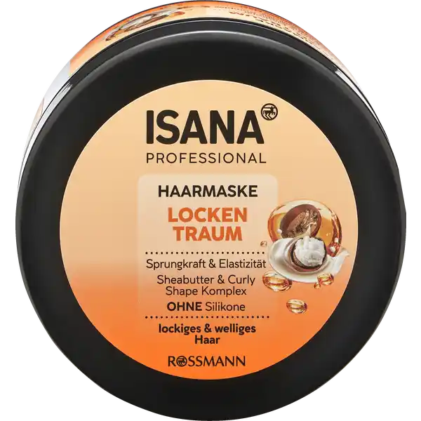 ISANA PROFESSIONAL Haarmaske Locken Traum: Цвет: https://www.rossmann.de/de/pflege-und-duft-isana-professional-haarmaske-locken-traum/p/4305615846965
Produktbeschreibung und details ISANA PROFESSIONAL HAARMASKE LOCKEN TRAUM wurde speziell fr die Bedrfnisse von lockigem krausem und gewelltem Haar entwickelt Die Formulierung mit Curly Shape Komplex und Sheabutter schenkt schwerelose Pflege und Feuchtigkeit Trockene strrische Locken werden gebndigt und gepflegt Fr ein seidig glnzendes Haarfinish und einen definierten lebendigen LockenLook fr lockiges gewelltes und krauses Haar ohne Silikone Rezeptur zu  ohne Mikroplastik vegan Kontaktdaten Dirk Rossmann GmbH Isernhgener Strae    Burgwedel wwwrossmannde      UrsprungslandHerkunftsort Deutschland Testurteile Qualittssiegel ampamp Verbandszeichen Anwendung und Gebrauch Nach der Haarwsche sanft ins feuchte Haar einmassieren  Minuten einwirken lassen und sorgfltig aussplen Gebrauch Aufbewahrung und Verwendung Aufbewahrungs und Verwendungsbedingungen HINWEIS khl und trocken lagern Inhaltsstoffe AQUA CETEARYL ALCOHOL COCOCAPRYLATE BEHENTRIMONIUM CHLORIDE TRITICUM VULGARE BRAN EXTRACT TRITICUM VULGARE GERM EXTRACT TRITICUM VULGARE GERM OIL CAMELLIA OLEIFERA SEED OIL GLYCERIN PANTHENOL STEARAMIDOPROPYL DIMETHYLAMINE COCOS NUCIFERA OIL BUTYROSPERMUM PARKII BUTTER LINOLEIC ACID ISOPROPYL ALCOHOL LAURYL ALCOHOL DICAPRYLYL ETHER CETEARYL NONANOATE CAPRYLICCAPRIC TRIGLYCERIDE QUARTZ POWDER XANTHAN GUM LACTIC ACID CITRIC ACID PARFUM LINALOOL HEXYL CINNAMAL LIMONENE BENZYL ALCOHOL TOCOPHEROL TOCOPHERYL ACETATE POTASSIUM SORBATE SODIUM BENZOATE