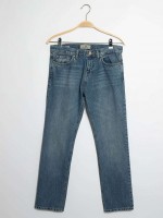 LTB Adalie Jeans , jeansblau: Цвет: https://www.dress-for-less.de/ltb-adalie-jeans-blau/A0084076.html
Прибаляем цифру 6 к размеру в цифрах для получения российского размера