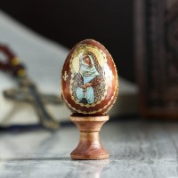 Яйцо сувенирное "Богоматерь Остробрамская", на подставке: 