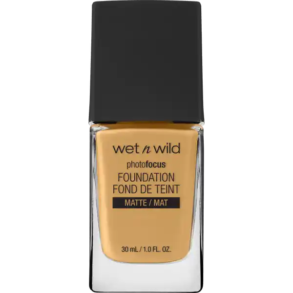 wet n wild Photo Focus Foundation Classic Beige: Цвет: Produktbeschreibung und details Diese Foundation ist mit einem speziellen matten und lichtstreuenden Komplex versehen um deine Haut perfekt aussehen zu lassen  ganz ohne Filter Erprobt unter sieben verschiedenen Belichtungen mit und ohne Blitz Das Resultat eine Foundation mit einem perfekten FotoFinish ohne Flashbacks Kontaktdaten embb EMPEAK MARKWINS BEAUTY BRANDS GmbH Ludwigstr   Mnchen UrsprungslandHerkunftsort USA Anwendung und Gebrauch Kann direkt mit den Fingern oder einem entsprechenden Makeup Tool aufgetragen werden Inhaltsstoffe Isododecane Cyclopentasiloxane Mica Dimethicone WaterAqua Glycerin Cyclohexasiloxane Butylene Glycol PEG Dimethicone Disteardimonium Hectorite Adipic AcidNeopentyl Glycol Crosspolymer Caprylyl Glycol Silica Sodium Chloride Sorbitan Sesq
https://www.rossmann.de/de/make-up-wet-n-wild-photo-focus-foundation-classic-beige/p/4049775537133