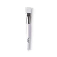 face mask brush: Цвет: https://www.kikocosmetics.com/de-de/hautpflege/gesicht/masken/FACE-MASK-BRUSH/p-KA000000091001B
Face mask brush. Ideal for: Applying face masks with extreme precision, without getting your hands dirty. It’s special because:  -it allows for even and precise application of both cream and mousse face masks;  -thanks to its soft bamboo bristles, it’s super comfortable on the skin and it doesn’t scratch it;  -it allows you to apply the correct amount of product, without wasting any;  -it has a rounded, ergonomic handle made of recycled plastic that facilitates the grip and allows perfect control of movements during application.