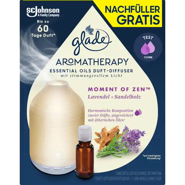 Glade Aromatherapy Essential Oils Duft-Diffuser Starter - Moment of Zen: Цвет: Produktbeschreibung und details Der Glade Aromatherapy Essential Oils DuftDiffuser bietet mit Duft ampamp Licht ein multisensorielles individualisierbares Dufterlebnis Finden Sie Ihre innere Ruhe mit dem Duft von Lavendel ampamp Sandelholz Das Produkt ist vollstndig individualisierbar Durch seine  Lichteinstellungen ampamp  DuftintensittsEinstellungen schafft der Duftl Diffuser eine besondere Atmosphre und ein Premium Dufterlebnis Erleben Sie perfekten kontinuierlichen Raumduft fr bis zu  Tage auf niedrigster Einstellung Der Lufterfrischer fgt sich durch sein modernes und dekoratives Design in jedes zu Hause ein Der Diffuser wurde mit Sorgfalt kreiert ohne Parabene Phthalate Nitromoschus knstliche Farbstoffe und Frbemittel Die therischen le lassen sich direkt zu ihren Ursprungslndern zurckverfolgen Lieferumfang Glade Aromatherapy Essential Oils DuftDiffuser inklusive  Nachfller Moment of Zen ml  USB Kabel Kontaktdaten SC Johnson GmbH Beratungsdienst Postfach  D Erkrath wwwscjohnsonde Anwendung und Gebrauch  Drehen und heben Sie die Abdeckung des DuftDiffusers um ihn zu ffnen  Setzen Sie den DuftlNachfller in den DuftDiffuser ein bis Sie ein KlickGerusch hren  Setzen Sie das DuftDiffuserGert wieder zusammen und schlieen Sie das USBKabel an Sie knnen das USBKabel mit jedem beliebigen TypA USBAnschluss nutzen wie beispielsweise mit Powerbanks Laptops oder Steckdosenadaptern  Schalten Sie den DuftDiffuser ein und stellen Sie Ihre gewnschte Duft und Lichteinstellungen ein Decken Sie den DuftDiffuser whrend des Gebrauchs nicht ab Inhaltsstoffe tertButylcyclohexylacetat Linalool Cineol Octahydrotetramethylnaphthylethanon Warnhinweise und wichtige Hinweise Warnhinweise ACHTUNG Verursacht schwere Augenreizung Kann allergische Hautreaktionen verursachen Schdlich fr Wasserorganismen mit langfristiger Wirkung Ist rztlicher Rat erforderlich Verpackung oder Kennzeichnungsetikett bereithalten Darf nicht in die Hnde von Kindern gelangen BEI BERHRUNG MIT DER HAUT Mit viel Wasser und Seife waschen BEI KONTAKT MIT DEN AUGEN Einige Minuten lang behutsam mit Wasser splen Eventuell vorhandene Kontaktlinsen nach Mglichkeit entfernen Weiter splen Bei anhaltender Augenreizung rztlichen Rat einholen rztliche Hilfe hinzuziehen Behlter nur vllig restentleert der Wertstoffsammlung zufhren Schutzhandschuhe tragen Personen die auf Duftstoffe empfindlich reagieren sollten dieses Produkt mit Vorsicht verwenden Raumdfte sind kein Ersatz fr gute Haushaltshygiene Nur in gut gelfteten Bereichen verwenden Verpackung mit den Sicherheitshinweisen ber gesamte Verwendungsdauer des Produktes aufbewahren Gesicht und Hnde vom Ausgang des DuftDiffusers fernhalten das Metall nicht berhren Beim Gebrauch von Elektrogerten immer generelle Vorsichtsmanahmen beachten Gert nur mit ordnungsgem funktionierendemr USB Adapter Steckdose betreiben Um das Risiko von Verletzungen zu minimieren Kinder beaufsichtigen wenn das Gert in ihrer Nhe betrieben wird Finger und Hnde nicht in das Produkt einfhren Gert niemals in Wasser eintauchen Das Gert ist nur mit dem fr das Gert originalen Nachfller zu verwenden Hinweise zur Elektrogerte und Batterieentsorgung Hinweise zur Entsorgung von Elektrogerten und Batterien httpswwwrossmanndedeserviceundhilfeelektrogesetzbatteriegesetz
https://www.rossmann.de/de/haushalt-glade-aromatherapy-essential-oils-duft-diffuser-starter---moment-of-zen/p/5000204219890