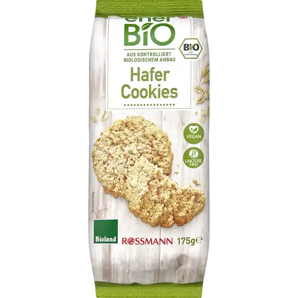 enerBiO Hafer Cookies: Цвет: Produktbeschreibung und details Kernige KeksKenner aufgepasst Fr CookieLiebhaber und alle die es werden mchten Unsere enerBiO Hafer Cookies stecken voller leckerer Hafervollkornflocken und sorgen mit einem Hauch Vanille und vollmundigem Geschmack fr volle Mnder und leere KekspackungenKnusprige Fakten  Hafer  Weizen goldgelbe Brunung und feines Rstaroma Getreide aus deutscher Landwirtschaft Alle Produkte unserer ROSSMANNMarke enerBiO stammen aus kontrolliert biologischem Anbau Durch eine schonende sorgfltige Verarbeitung erhalten wir hierbei sowohl die Hochwertigkeit als auch den natrlichen Geschmack Zudem lassen wir unsere Produkte regelmig durch unabhngige Institute berprfen  so gewhrleisten wir eine gleichbleibende Qualitt Lebensmittelunternehmer Name Dirk Rossmann GmbH Adresse Isernhgener Strae   Burgwedel wwwrossmannde Bio Zertifikat DEKO UrsprungslandHerkunftsort EUNichtEULandwirtschaft Testurteile Qualittssiegel ampamp Verbandszeichen Rechtlich vorgeschriebene Produktbezeichnung Bio Hafer Gebck Zutaten  HAFERVOLLKORNFLOCKEN  Rbenzucker ungehrtetes Palmfett DINKELWEIZENMEHL Type   HAFERVOLLKORNMEHL  Backtriebmittel Ammoniumbicarbonat Natriumhydrogencarbonat Meersalz Vanille Laktosegehalt unter  g g aus kontrolliert biologischem Anbau Kann Spuren von MANDELN NSSEN SESAM SOJA MILCH und EI enthalten Nhrwerte Durchschnittliche Nhrwertangaben pro  g pro  Portion pro Keks ca  g Energie  kj   kcal  kj   kcal Fett  g  g davon  gesttigte Fettsuren  g  g Kohlenhydrate  g  g davon  Zucker  g  g Ballaststoffe  g  g Eiwei  g  g Salz  g  g Gebrauch Aufbewahrung und Verwendung Aufbewahrungs und Verwendungsbedingungen Trocken lagern und vor Wrme schtzen
https://www.rossmann.de/de/lebensmittel-enerbio-hafer-cookies/p/4305615780818