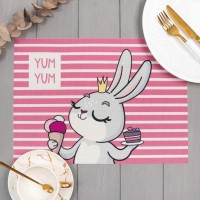 Новогодняя салфетка на стол "Yum yum", ПВХ, 40*29 см: 