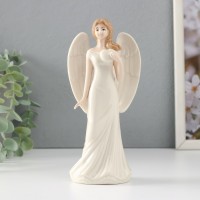 Сувенир керамика "Девушка-ангел в белом платье с сердцем в руке" 8,5х6,2х18 см: 