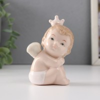 Сувенир керамика "Малыш-ангел сидит в короне" 5х7х9,5 см: 