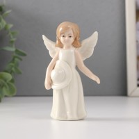 Сувенир керамика "Девочка-ангел в белом платье с шляпкой в руке" 6х3,4х10 см: 