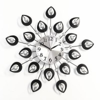 Часы настенные, серия: Ажур, "Чёрные лепестки", плавный ход, d-15 см, 47 х 47 см: 