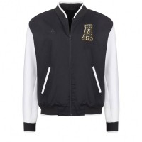 adidas ALL SZN Logomania VLCT Unisex Varsity Jacket IJ7281: Цвет: https://www.sportspar.com/adidas-all-szn-logomania-vlct-unisex-varsity-jacket-ij7281
Brand: adidas Main material: 100% cotton Feed use: 100% cotton Sleeve: 80% cotton, 20% polyester (recycled) Inner lining: 80% cotton, 20% polyester (recycled) Collar: 95% cotton, 5% elastane Brand logo on the right chest ALL SZN x Logomania graphic on left chest loose fit elastic, ribbed bomber collar soft and warming inner material full-length zipper two open side pockets elastic ribbed cuffs and hem Colorblock design pleasant wearing comfort NEW, with label &amp; original packaging