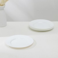 Набор обеденных тарелок Luminarc EVERYDAY, d=24 см, стеклокерамика, 6 шт, цвет белый: Цвет: Посуда Luminarc из стеклокерамики - прекрасный образец классической белой посуды. Без такой посуды не обойдется ни одна кухня - она универсальна. Такие изделия можно использовать каждый день, а также по особенным случаям в праздничной сервировке.</p><b>Преимущества:</b></p><ul><li>Набор обеденных тарелок выполнен из высококачественных и прочных материалов;</li><li>Посуда будет красиво смотреться на столе, порадует и гостей, и хозяев дома;</li><li>Универсальные тарелки придадут любому вечеру элемент изысканности.</li></ul>Можно использовать в СВЧ, мыть в посудомоечной машине.</p>
: Luminarc
