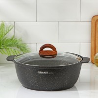 Кастрюля-жаровня Granit ultra original, 4 л, стеклянная крышка, антипригарное покрытие, цвет чёрный: Цвет: Кастрюля Kukmara изготовлена из литого алюминия и покрыта ультрапрочным антипригарным покрытием Ultra granit. Оно усилено сверхтвёрдыми минералами, близкими по твёрдости алмазу, и продлевает срок службы посуды более чем в 7 раз. Покрытие позволяет использовать при готовке даже металлические кухонные принадлежности.<b>Особенности</b>Толщина стенок и дна составляет 6 мм. Благодаря этому прочное покрытие исключает деформацию корпуса посуды и гарантирует её долговечность.Экологически безопасное антипригарное покрытие не содержит перфтороктановую кислоту (токсическое вещество, канцероген).Тепло равномерно распределяется по всей поверхности посуды.Для приготовления не нужно использовать много жира.Антипригарное покрытие наносится методом напыления, который гарантирует исключительную стойкость покрытия при эксплуатации.Мелкие царапины и небольшие потёртости на поверхности сковороды не влияют на свойства антипригарного покрытия и долговечность посуды.Продукты не пригорают и сохраняют свой вкус.Подходит для всех типов плит, кроме индукционных.Легко моется. Можно очищать в посудомоечной машине.</li></ul>
Минимальное количество товара к заказу: KUKMARA
ЦВЕТ: Россия
