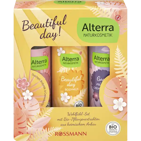 Alterra NATURKOSMETIK Geschenkset Beautiful Day: Цвет: Produktbeschreibung und details Mit guter Laune in den Tag starten und ihn rundum gepflegt beenden Die Alterra TrioPflegeprodukte sorgen fr eine angenehme Pflege die liebevoll auf die Bedrfnisse Ihrer Haut abgestimmt sind Weiterfhrende Informationen zum Thema Klimaneutralitt finden Sie unter rossmanndeklimaneutral und unter climatepartnercom Kontaktdaten Dirk Rossmann GmbH Isernhgener Strae   Burgwedel wwwrossmannde      UrsprungslandHerkunftsort Hergestellt in der EU Testurteile Qualittssiegel ampamp Verbandszeichen Inhaltsstoffe BODYMILK Aqua Glycerin Alcohol Helianthus Annuus Seed Oil Butyrospermum Parkii Butter Glyceryl Stearate Citrate Prunus Amygdalus Dulcis Oil Cetearyl Alcohol Candelilla Cera Simmondsia Chinensis Seed Oil Tocopherol Taraxacum Officinale Juice Hippophae Rhamnoides Fruit Oil Xanthan Gum Parfum Levulinic Acid Sodium Levulinate Lactic Acid Sodium Benzoate Potassium Sorbate Linalool Benzyl Alcochol Benzyl Salicylate Limonene Citronellol Geraniol CREMEDUSCHE Aqua Alcohol Glycerin Helianthus Annuus Seed Oil Butyrospermum Parkii Butter Glyceryl Stearate Glyceryl Stearate Citrate CocoGlucoside Cetearyl Alcohol CocoCaprylateCaprate Juglans Regia Seed Oil Tocopherol Calendula Officinalis Flower Extract Xanthan Gum Parfum Levulinic Acid Sodium Levulinate DUSCHGEL Aqua Sodium CocoSulfate CocoGlucoside Glycerin Sucrose Lauryl Glucoside Citric Acid Sodium Chloride Melissa Officinalis FlowerLeafStem Juice Cannabis Sativa Seed Extract Ipomoea Batatas Tuber Extract Sodium Cocoyl Glutamate Disodium Cocoyl Glutamate Alcohol Parfum Lactic Acid Potassium Sorbate Sodium Benzoate Limonene Linalool Citronellol aus kontrolliert biologischem Anbau aus natrlichen therischen len
https://www.rossmann.de/de/pflege-und-duft-alterra-naturkosmetik-geschenkset-beautiful-day/p/4305615848914