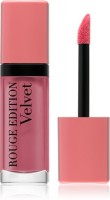 Бархатная жидкая губная помада Bourjois Rouge Edition с матовым эффектом | NOTINO: Цвет: https://www.notino.de/bourjois/rouge-edition-velvet-flussiger-lippenstift-mit-matt-effekt/
Schenken Sie Ihren Lippen einen modernen Look, eine atemberaubende Farbe und einen Touch von Luxus. Bourjois Rouge Edition Velvet ist ein Fl?ssig-Lippenstift mit mattierendem Effekt, der die Sch?nheit Ihrer Lippen perfekt betont und zugleich vor dem Austrocknen sch?tzt.
Eigenschaften:
verleiht den Lippen einen intensiven Farbton
sorgt f?r einen ganzt?gigen matten und vollst?ndig abdeckenden Effekt
hinterl?sst die Lippen seidenfein und optimal gen?hrt
erm?glicht es, die Farbtonintensit?t durch Schichtung zu erh?hen
die leichte Textur belastet die Lippen nicht und kreiert den Effekt einer „zweiten Haut“
komfortabler Applikator f?r sehr pr?zises Schminken
Inhaltsstoffe:
pflegende ?le – beugen dem Austrocknen der Lippen vor
Anwendung:
Lippenstift von der Lippenmitte zu den Mundwinkeln hin auftragen. F?r maximale Deckkraft die zweite Schicht in umgekehrter Richtung auftragen.