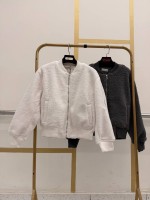 Бомбер: Цвет: РАСПРОДАЖА
New collection
Бомбер барашка
Фирма W
Размер единый
Цена 800?
