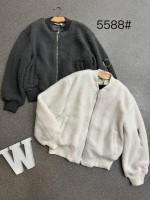 Бомбер: Цвет: РАСПРОДАЖА
New collection
Бомбер барашка
Фирма W
Размер единый
Цена 800?

