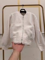Бомбер: Цвет: РАСПРОДАЖА
New collection
Бомбер барашка
Фирма W
Размер единый
Цена 800?

