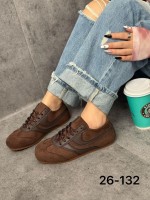 Обувь женская: Цвет: NEW COLLECTION
Размер 36-37-38-39-40-41
*Цена штучно : 550 ?*
Качесто отличное
Удобные и стильные
осень весна
маламер одна размер
место 27-67
