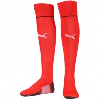 Italien FIGC PUMA Ausweich Stutzen 748847-14: Цвет: Marke: PUMA
Material: 80 % Polyester, 15 % Polyester, 5 % Elasthan
angenehmer Tragekomfort
NEU & OVP
Artikelnr.: 748847-14
