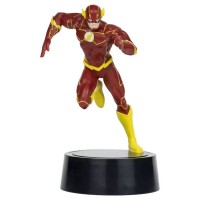 DC Comics LED Figur The Flash 11 cm 24860: Цвет: Marke: Lizenz
Offiziell lizenzierte DC Comics The Flash-Figur mit LED-Licht
Detailreich gestaltet – ideal als Sammlerfigur, Geschenk oder Nachtlicht
Material: PVC (Polyvinylchlorid) / ABS (Acrylnitril-Butadien-Styrol)
Inklusive 3 x 1,5V LR44 Knopfzellen-Batterien
F?r Kinder ab 3 Jahren geeignet
Ma?e Verpackung (B x H x T): ca. 9,2 x 12,0 x 4,3 cm
Ma?e Figur (B x H x T): ca. 5,8 x 9,5 x 3,5 cm
Hergestellt von: TCC Global N.V., Amsterdam, Niederlande
Artikelnr.: 24860
> Hinweise zur Batterieentsorgung
