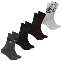 Fast & Furious Herren Socken 4 Paar 93891587: Цвет: Marke: Lizenz
Material: 1: 69 % Baumwolle, 25 % Polyester, 4 % Polyamid, 2 % Elasthan
Material 2: 60 % Baumwolle, 26 % Polyester, 13 % Polyamid, 1 % Elasthan
Set bestehend aus 4 Paar Socken
angenehmer Tragekomfort
NEU & OVP
Artikelnr.: 93891587
