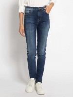LTB Amy Jeans , jeansblau: Цвет: https://www.dress-for-less.de/ltb-amy-jeans-blau/A0064804.html
Прибаляем цифру 6 к размеру в цифрах для получения российского размера
