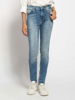 LTB Amy Jeans , jeansblau: Цвет: https://www.dress-for-less.de/ltb-amy-jeans-blau/A0070145.html
Прибаляем цифру 6 к размеру в цифрах для получения российского размера