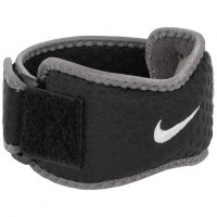 Nike Movement Support Elbow Brace 337020-020: Цвет: https://www.sportspar.com/nike-movement-support-elbow-brace-337020-020
Brand: Nike Material: 74% nylon, 21% polyester, 5% other fibers Brand logo embroidered on the bandage light and flexible without loss of support properties Breathable stretch weave Circumference: 29 cm hook-and-loop fastener elastic material offers optimal protection and high durability pleasant wearing comfort NEW, with tags &amp; original packaging