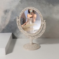 Зеркало настольное «Круг», двустороннее, с увеличением, d зеркальной поверхности 12,5 см, цвет бежевый: 