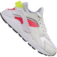 Nike Air Huarache Women Sneakers DH4439-106: Цвет: https://www.sportspar.com/nike-air-huarache-women-sneakers-dh4439-106
Brand: Nike Upper: textile, leather Inner material: textile Sole: rubber Closure: lacing Brand logo on the tongue, heels and on the sole Low Cut Sneakers, leg ends below the ankle Nike Air – light, durable sole with high cushioning properties TPU Heel Clip - Provides a dynamic look that provides support and energy padded inner shoe stretches with the foot and adapts individually hard-wearing and non-slip outsole for optimal traction Padded tongue and entry slightly extended and stabilized heel area contrasting color design pleasant wearing comfort NEW, in box &amp; original packaging