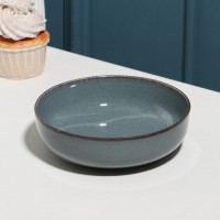 Салатник «Pearl», d=15 см, 500 мл, синий, фарфор: Цвет: Kutahya Porselen - это красивая посуда премиум класса. Идеально подходит как для сервировки стола, так и для подарка. Посуда абсолютно экологически чистая и безопасная. Изготавливается из твердого фарфора при температуре обжига 1400 градусов.</p>Можно использовать в СВЧ и посудомоечной машине.</p><b>Дополнительно:</b>На обратной стороне изделия могут встречаться непрокрасы глазури, в связи с особенностью производства. Не считается браком.</p>
: Kutahya Porselen
